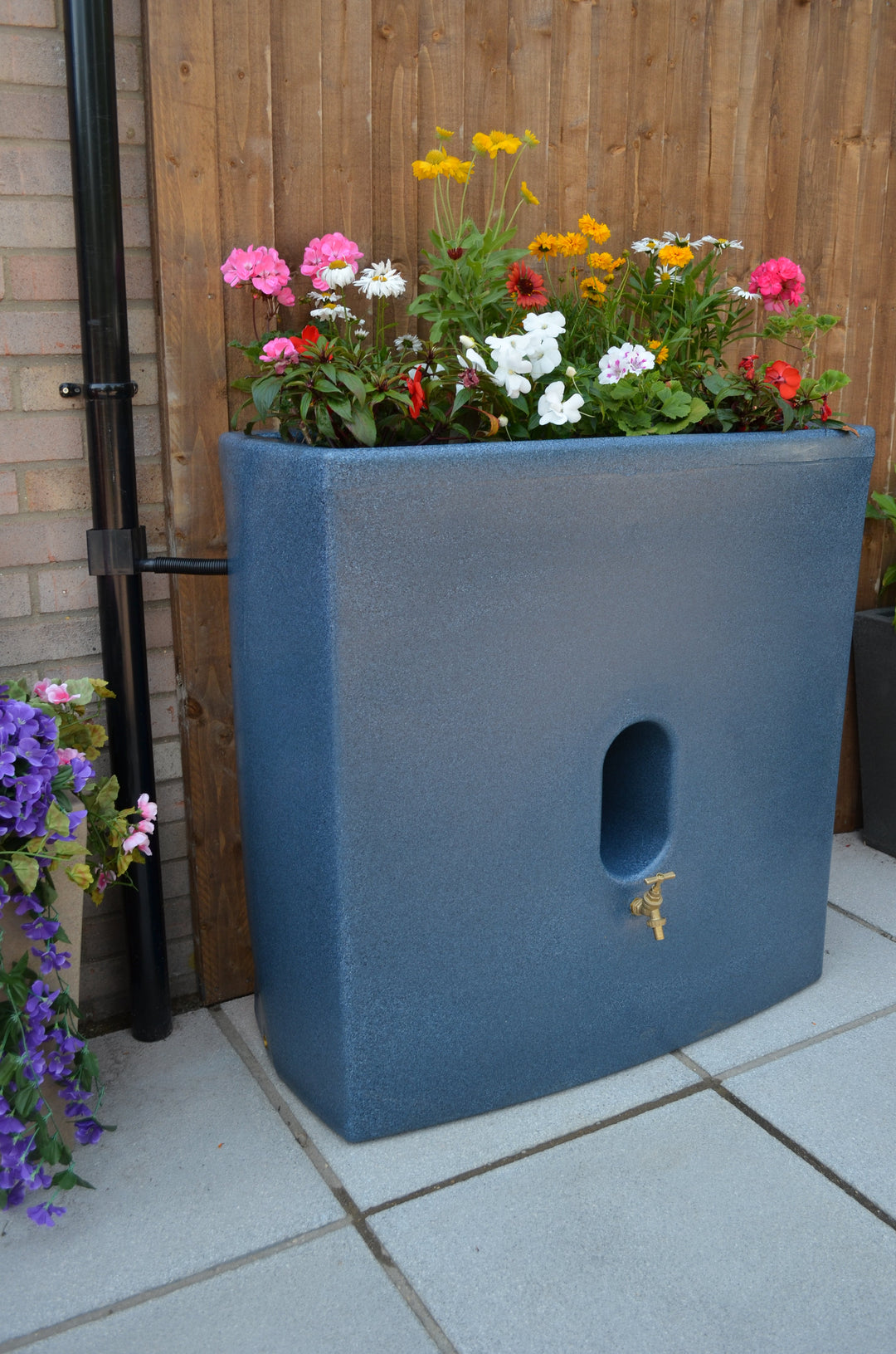 Oasis Water Butt Planter Blue Marble