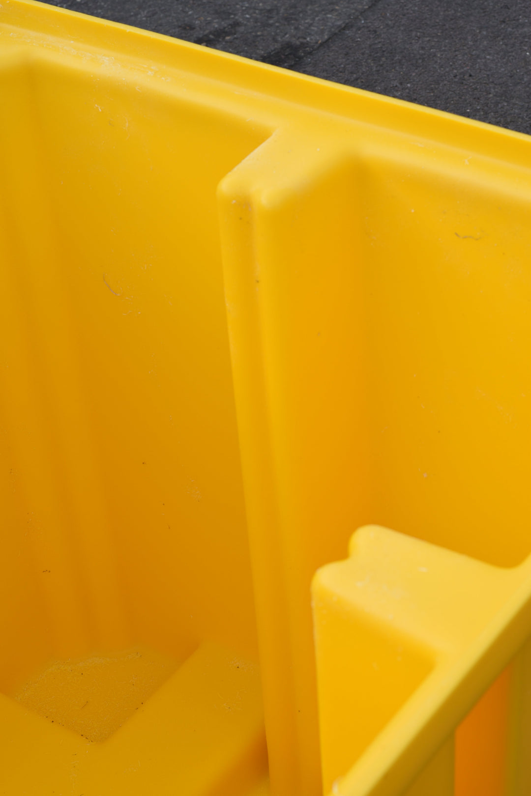 Space Saving IBC Bund Pallet - Yellow with PE Grid