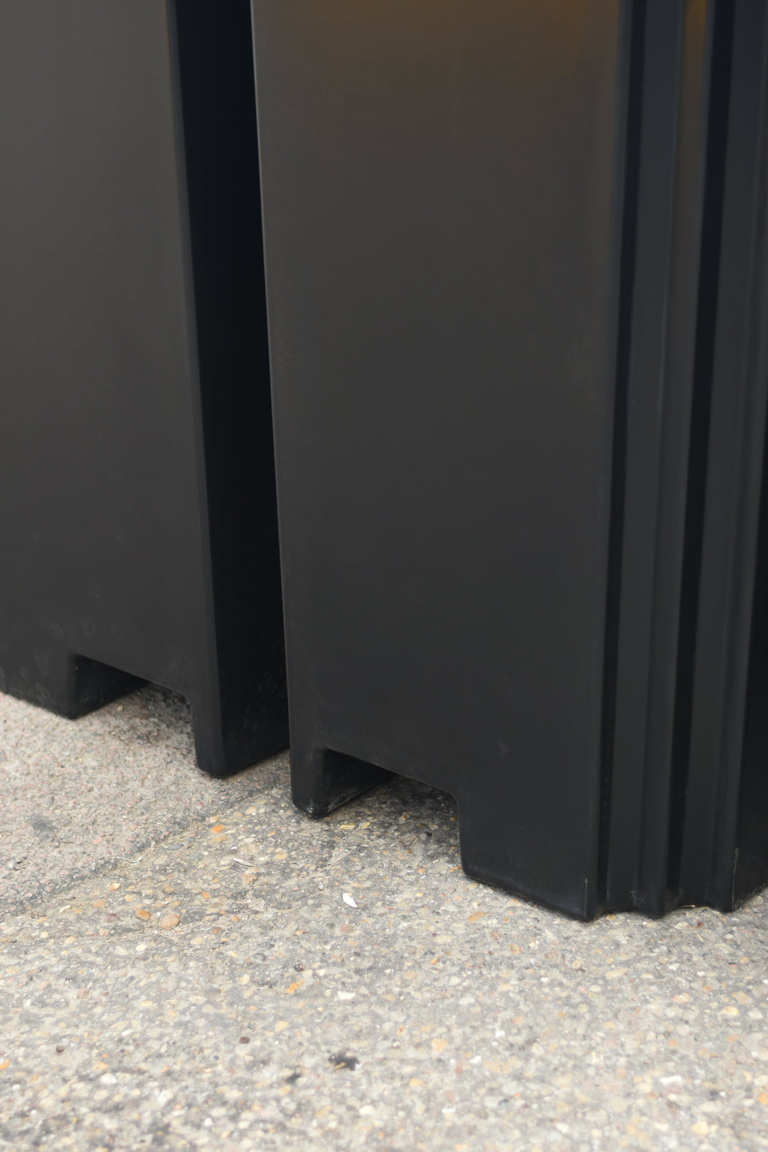 Space Saving IBC Bund Pallet - Black with PE Grid & 115L Spill Tray